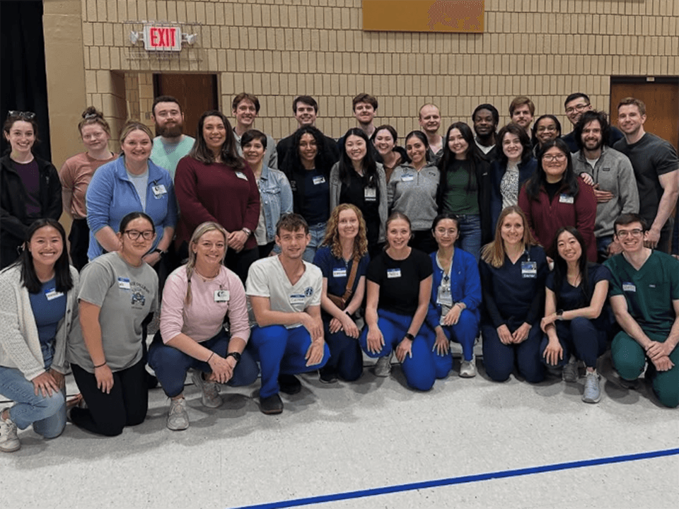 The resident-led Dermatology Community Engagement Interest Group partners with other local organizations to provide free care in the community. The annual free Dermatology Clinic is a partnership between Mayo Clinic residents, medical students, and clinicians to provide care for uninsured or underinsured individuals in the community.