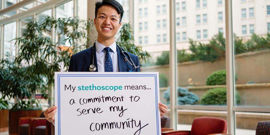 Medical students participate in the 2025 Mayo Clinic Alix School of Medicine Stethoscope Ceremony