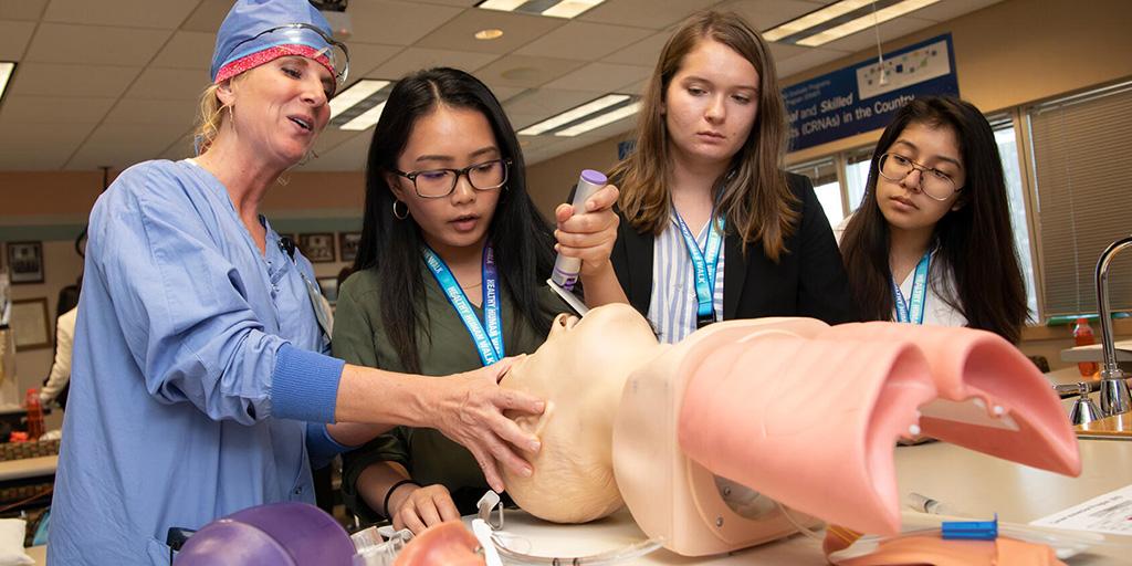 Minnesota high school students learn about health sciences careers at Mayo Clinic's Career Immersion Program