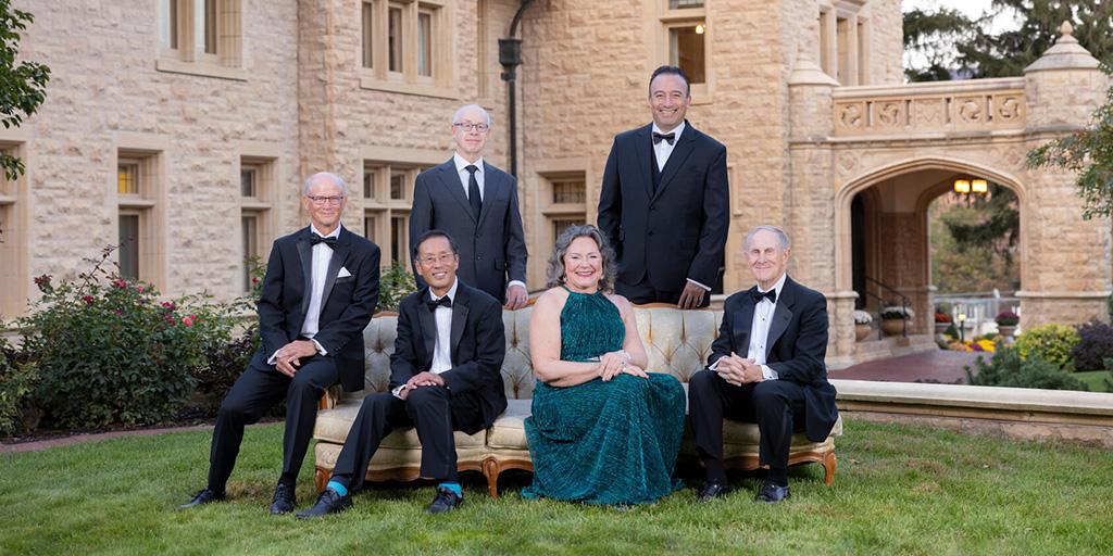 Group picture of the 2024 recipients of the Mayo Clinic Distinguished Alumni Awards