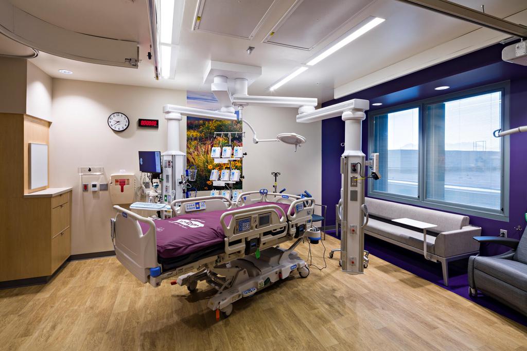 A patient room in the Critical Care Unit at Mayo Clinic Hospital in Arizona, in the West Expansion project.