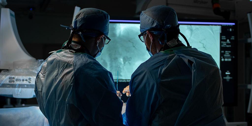 radiology residents in operating room