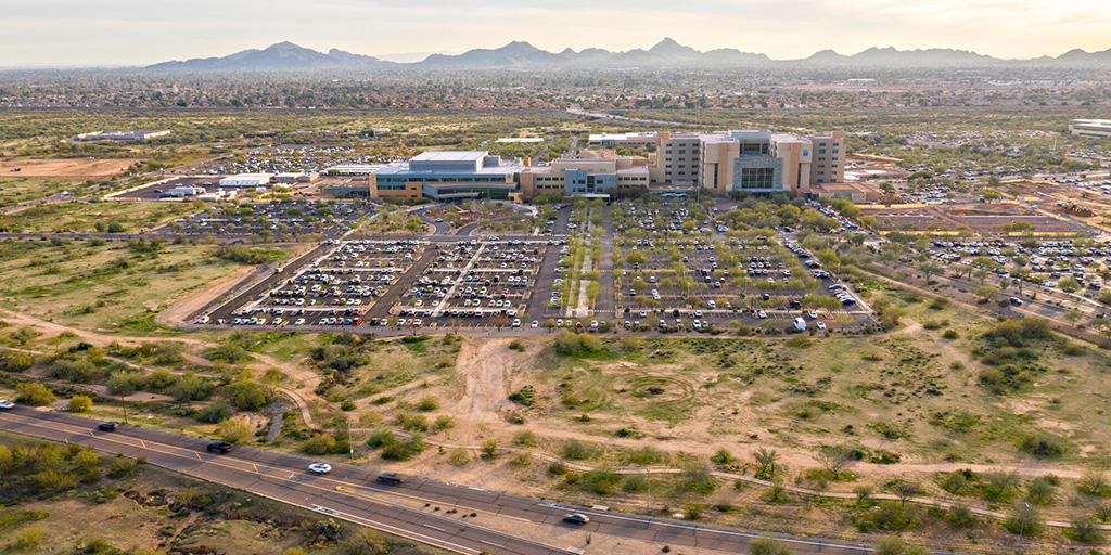 View of the Mayo Clinic Phoenix campus and the surrounding landscape.