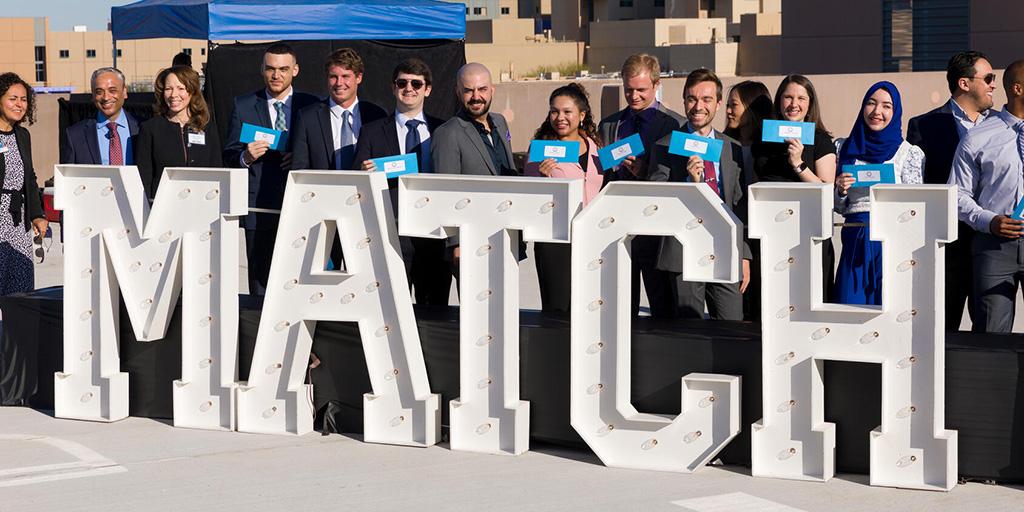 Group picture of medical students on Match Day 2022