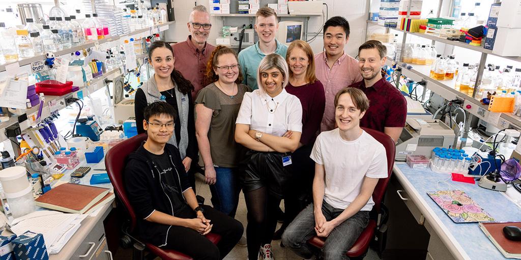 Faculty and student researchers in the Nucleic Acid Structure and Recognition Lab at Mayo Clinic