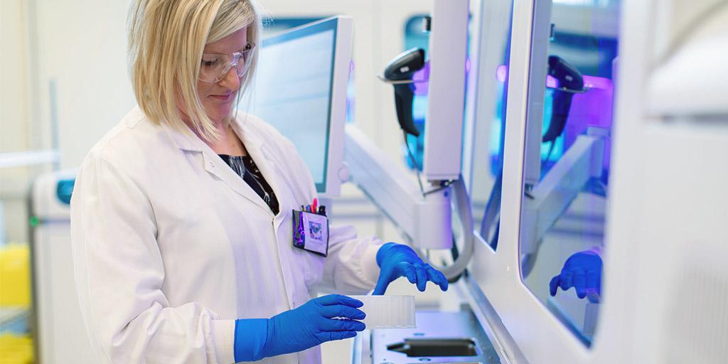 A Mayo Clinic medical lab scientist handling specimens.