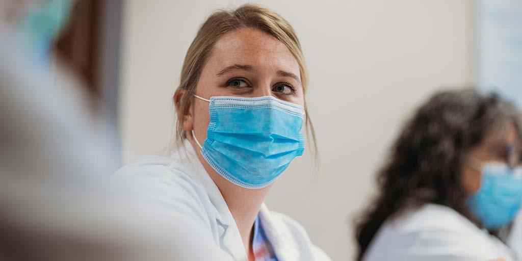 Close-up photo of an abdominal transplant fellow