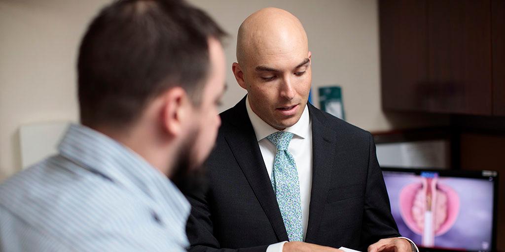 Faculty member speaks with a fellow from the Andrology fellowship at Mayo Clinic in Rochester, Minnesota.