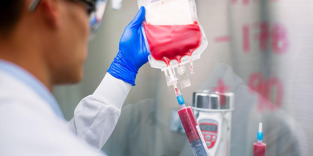 Cellular therapy lab