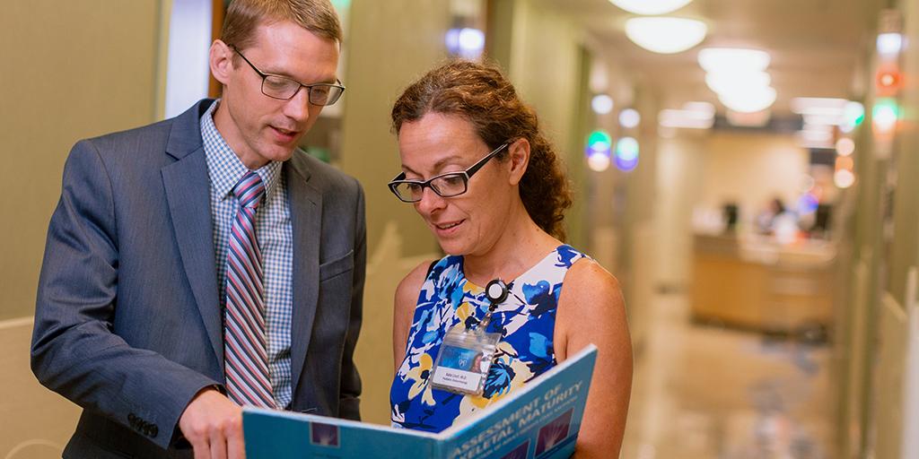 2 pediatric endocrinologists huddle