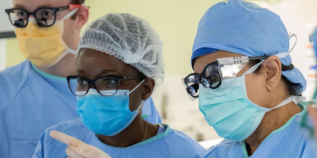 Vascular surgery trainees and faculty at Mayo Clinic in Rochester, MN