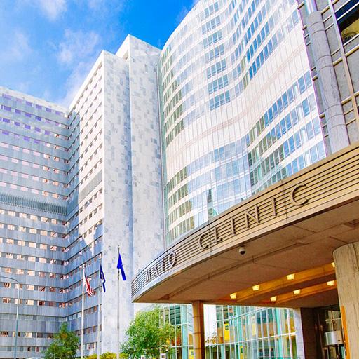 Mayo Clinic building in Rochester, Minnesota