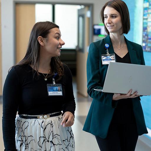 Pharmacy residents discuss a patient in the clinic at Mayo Clinic in Arizona