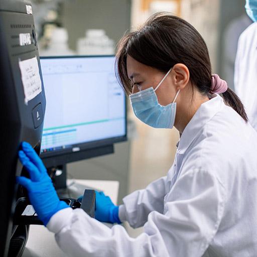 Clinical Medical Genetics resident working in the lab at Mayo Clinic in Rochester, Minnesota.