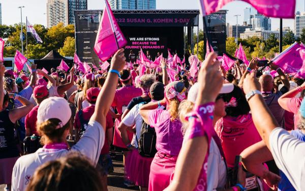 Women gathered at Susan G Komen 3-Day