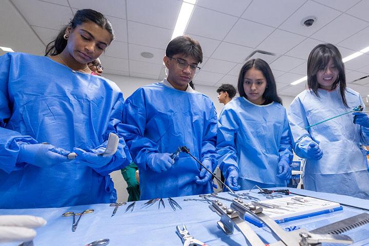 Mayo Clinic CARES Program in Arizona inspires students to explore healthcare careers
