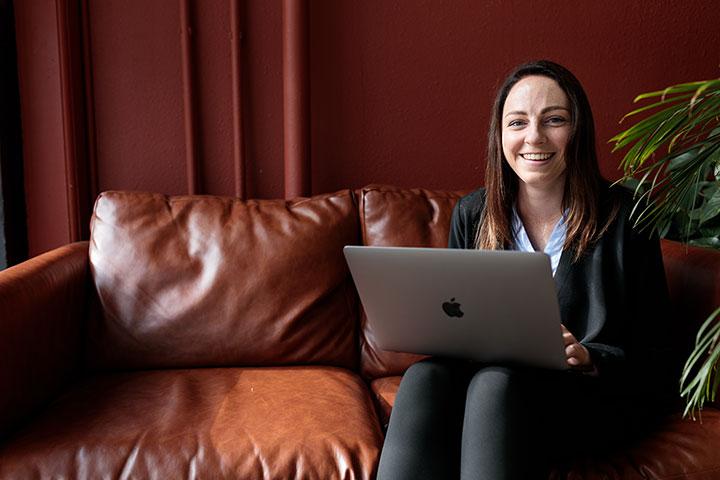 Graduate student spreads happiness to future classmates