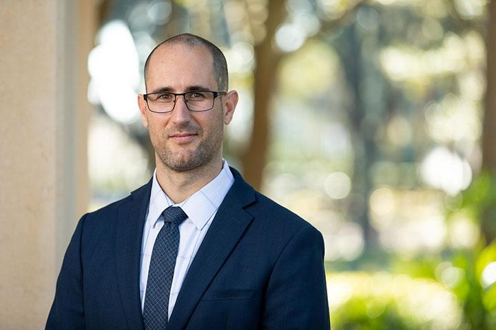 Former firefighter turned medical student keeps focus on family, career