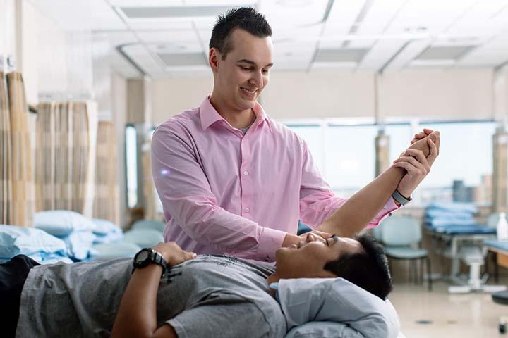 Brain tumor experience gives PT student perspective 