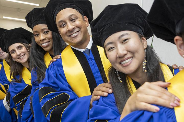 Where journeys converge: Mayo Clinic celebrates commencement in Florida