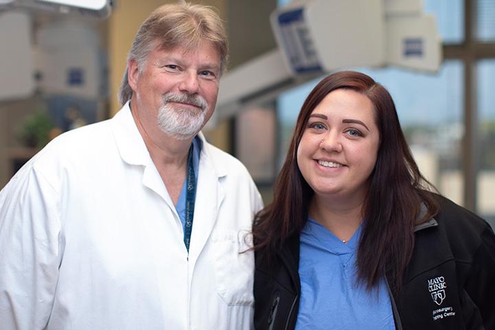 Mayo Clinic instructor and student in the Microsurgery Training Center