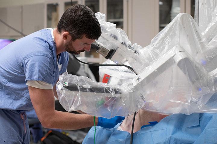 Surgeon working in the operating room at Mayo Clinic.