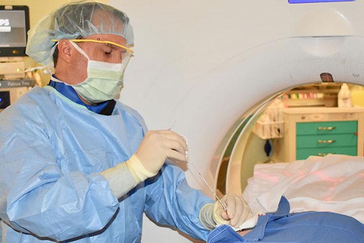 Musculoskeletal Imaging fellow working with a patient at Mayo Clinic in Jacksonville, Florida.