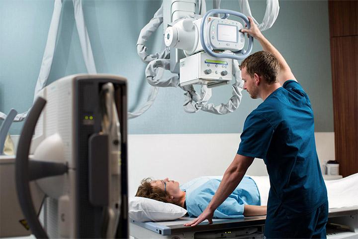 Nuclear Radiology fellow works with a patient getting a scan at Mayo Clinic in Phoenix, Arizona.