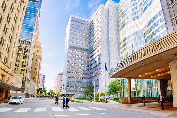 Mayo Clinic entrance in Rochester, Minnesota