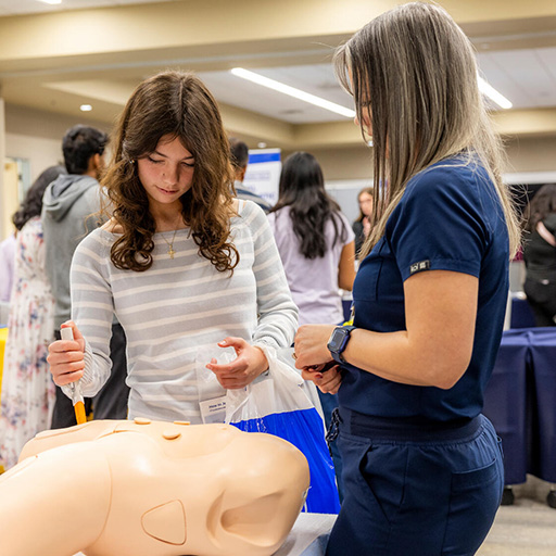 Students participate in hands-on activities at Mayo Clinic's Health Sciences Open House in Arizona